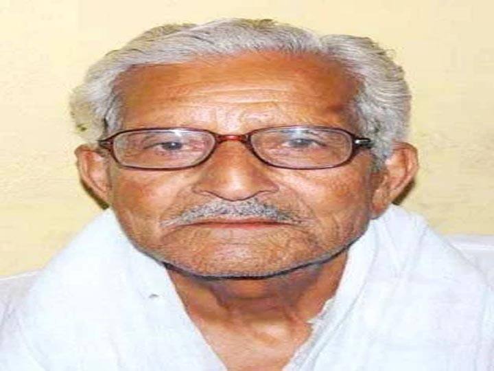 यूपी: ब्रजभाषा के प्रसिद्ध कवि देवकी नंदन कुम्हेरिया नहीं रहे, मथुरा में ली अंतिम सांस Braj bhasha Poet Devaki nandan no More यूपी: ब्रजभाषा के प्रसिद्ध कवि देवकी नंदन कुम्हेरिया नहीं रहे, मथुरा में ली अंतिम सांस