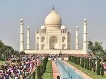 वेतन या मजाक! ताजमहल में मस्जिद के इमाम को मिलता है महज 15 रुपये वेतन