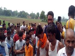 यूपी: प्रयागराज में चार लोगों की हत्या के मामले में पुलिस के हाथ खाली, अब एसटीएफ भी करेगी जांच