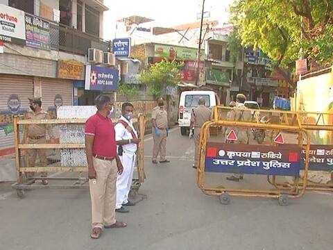 अब प्रयागराज के शेल्टर होम में कोरोना का कहर, 6 लड़कियों की रिपोर्ट पॉजिटिव आने के बाद सील अब प्रयागराज के शेल्टर होम में कोरोना का कहर, 6 लड़कियों की रिपोर्ट पॉजिटिव आने के बाद सील